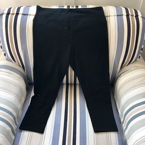 Leggings by Yummie